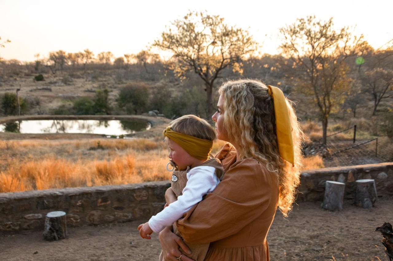 Milima Big 5 Safari Lodge Hoedspruit Bagian luar foto
