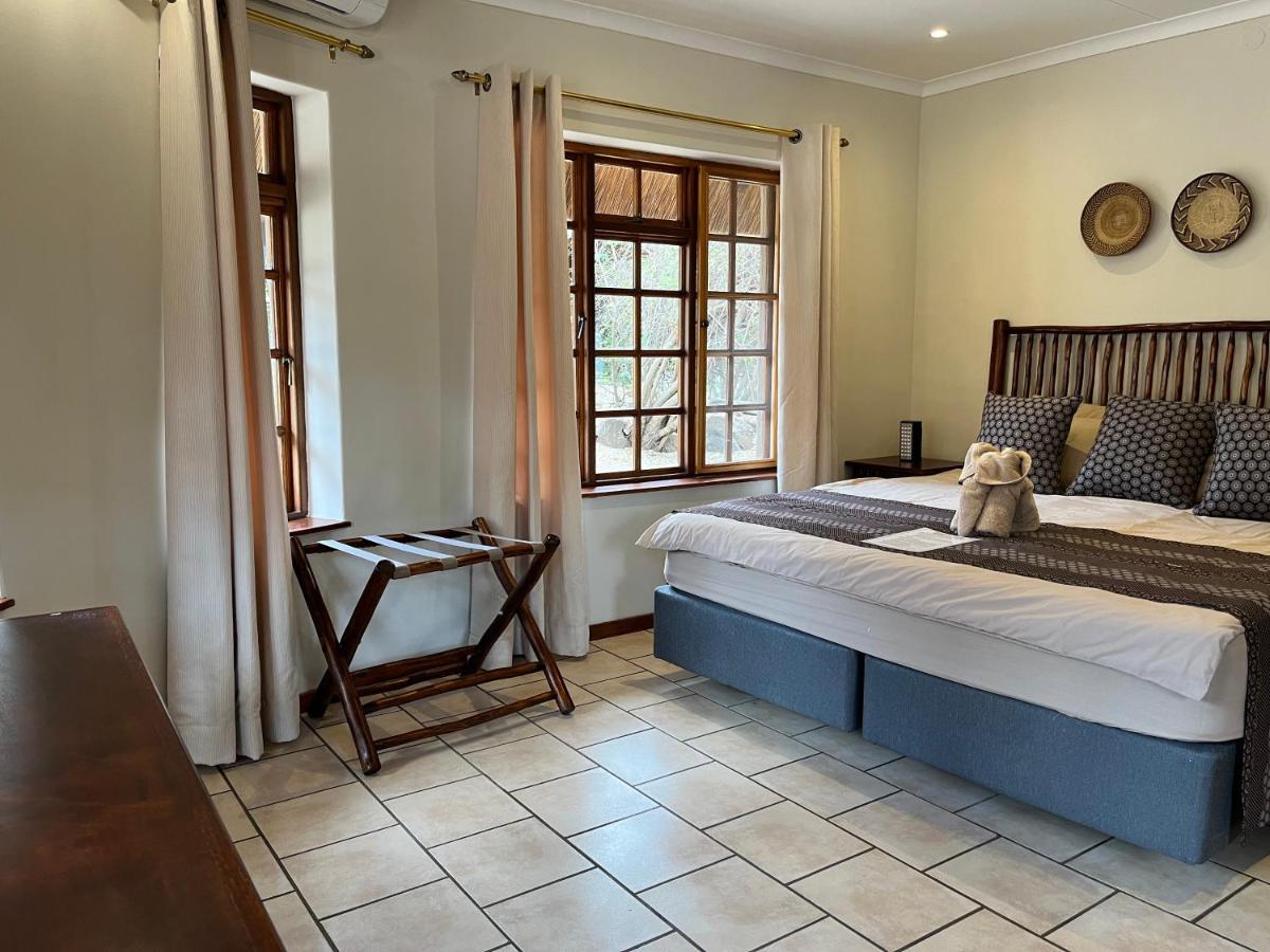 Milima Big 5 Safari Lodge Hoedspruit Bagian luar foto
