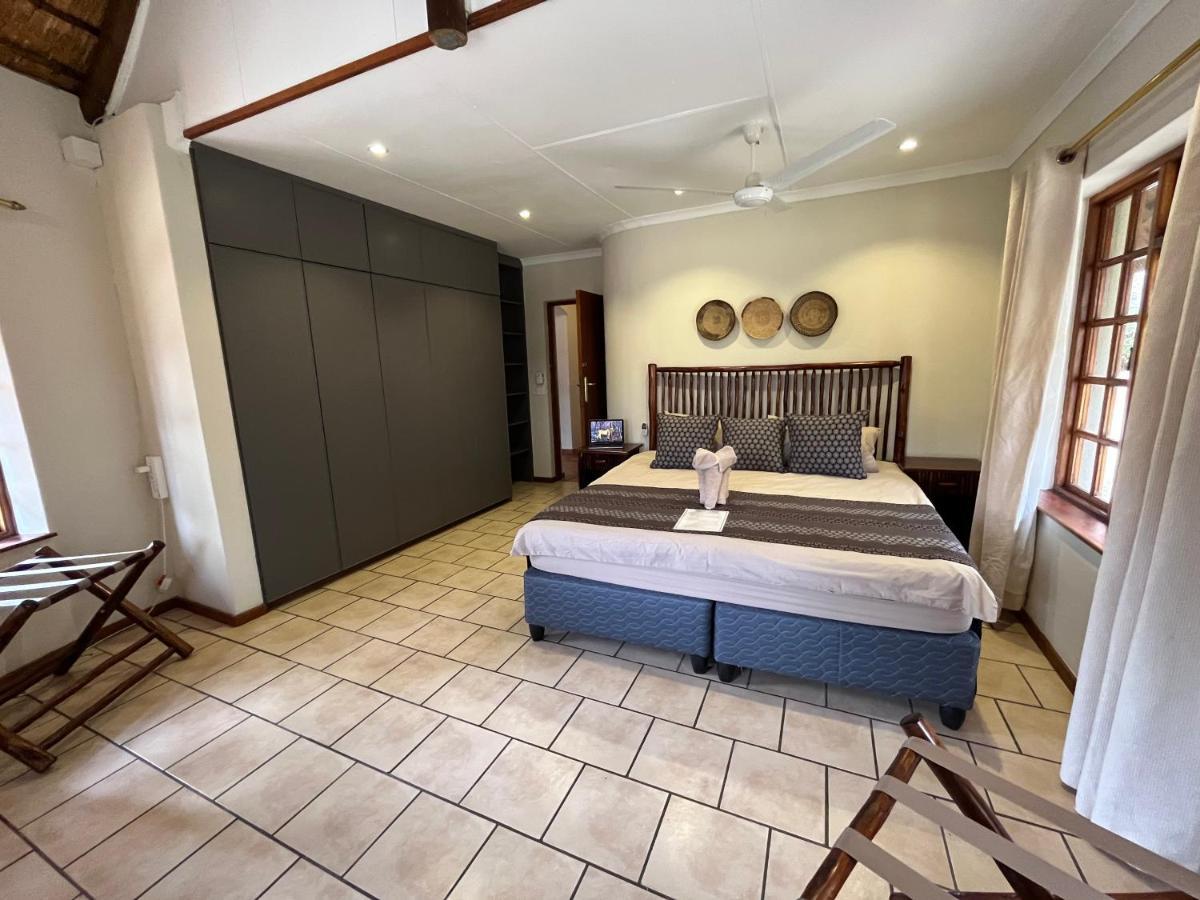 Milima Big 5 Safari Lodge Hoedspruit Bagian luar foto