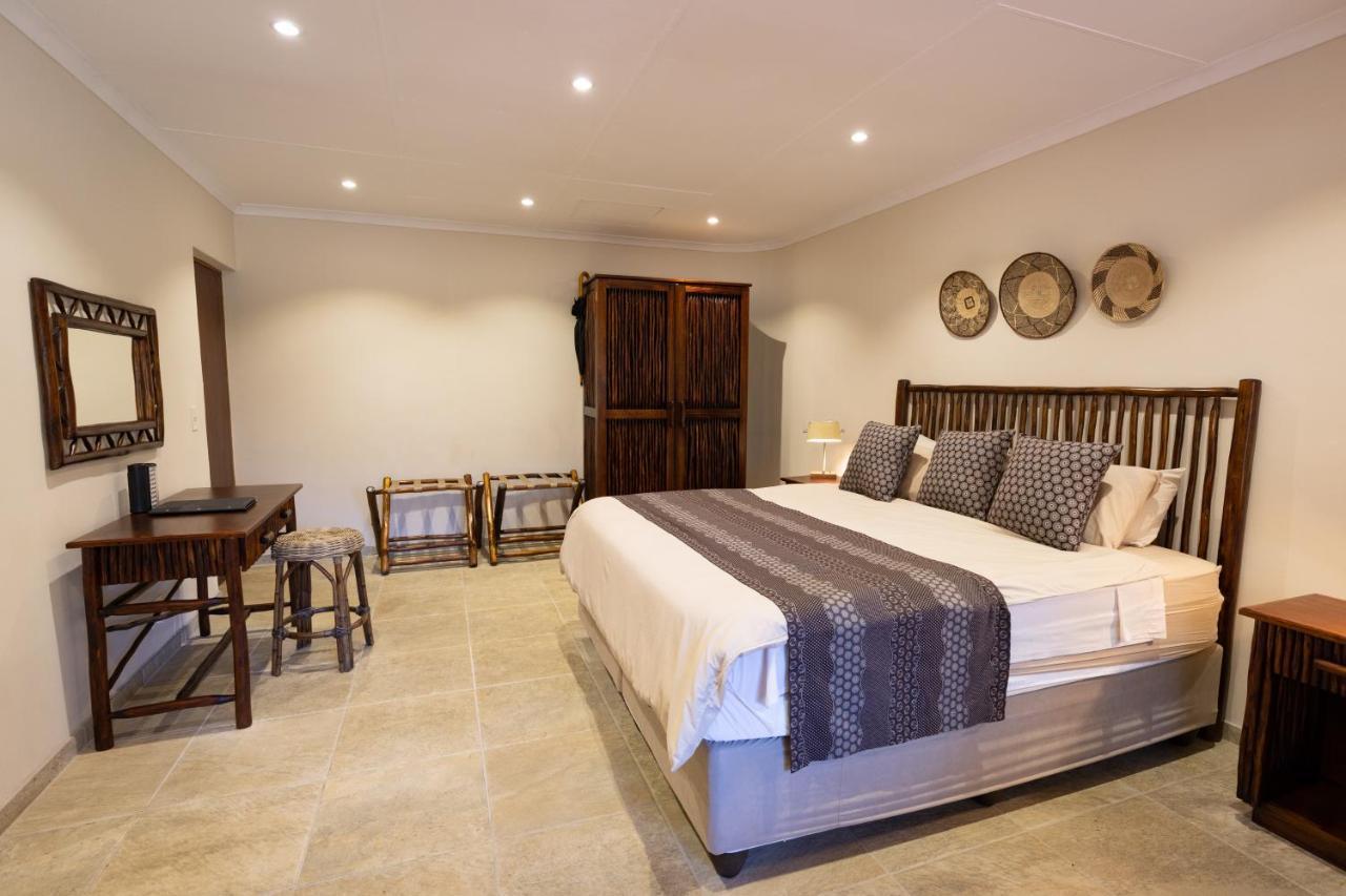 Milima Big 5 Safari Lodge Hoedspruit Bagian luar foto