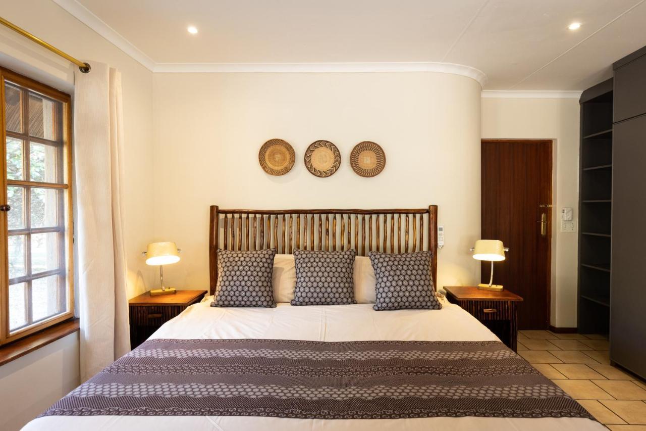 Milima Big 5 Safari Lodge Hoedspruit Bagian luar foto